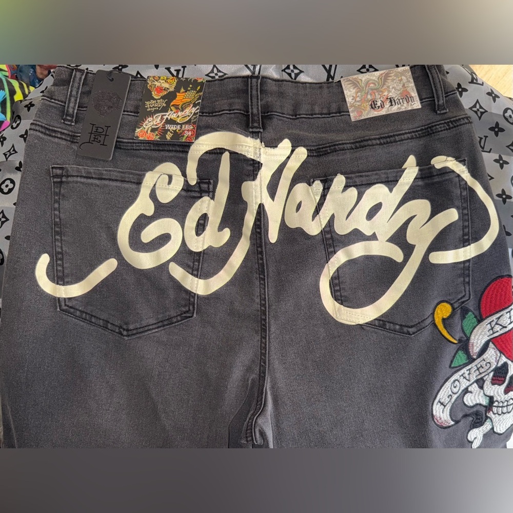 Ed Hardy Jeans Sz 34 NWT – Faded Black, Wide Leg, Love Kills Slowly Embroidery